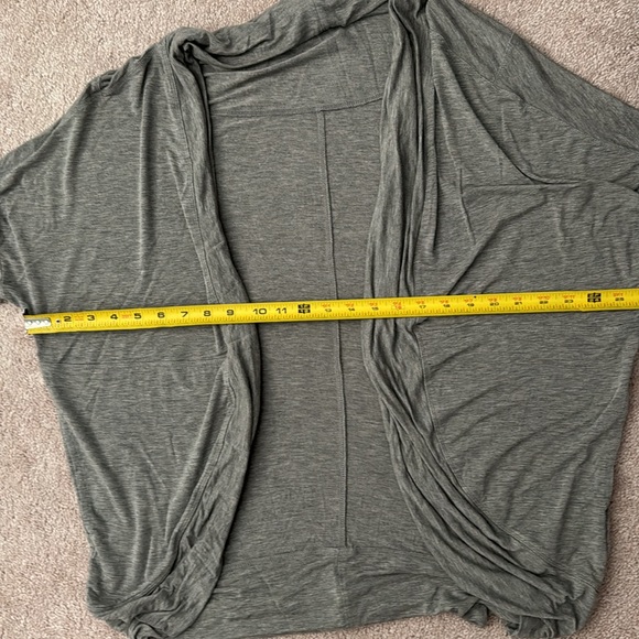 prAna Plus size Foundation Munra Wrap in Heather Grey, Size 1X - Picture 13 of 14